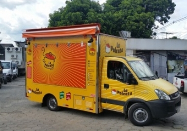 Truckvan entrega o segundo La Polenta Food Truck