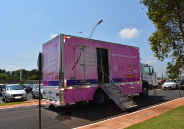 Unidade Móvel de Prevenção do Câncer de Mama é inaugurada em Barretos