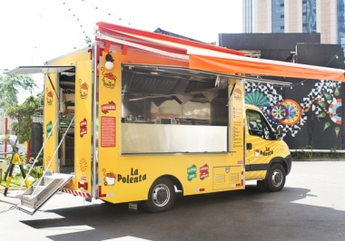 Truckvan amplia produção de food trucks e dobra seu faturamento