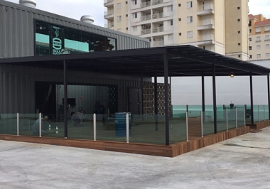 Truckvan entrega restaurante-contêiner com teto ecológico