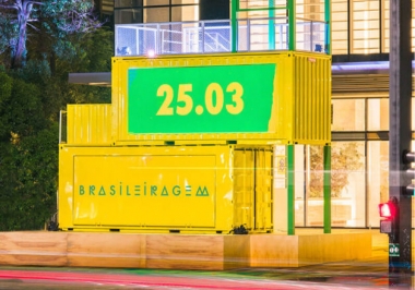 Contêiner Nike lança a nova coleção da Seleção Brasileira