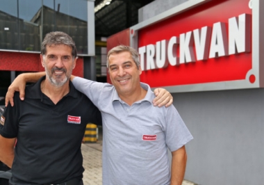 Truckvan adota estratégia ousada e unifica suas três fábricas