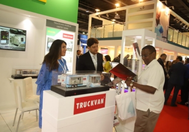 Truckvan participa de feira mundial de Saúde em Dubai. Confira!